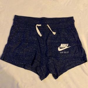 Nike Sportswear Gym Vintage short